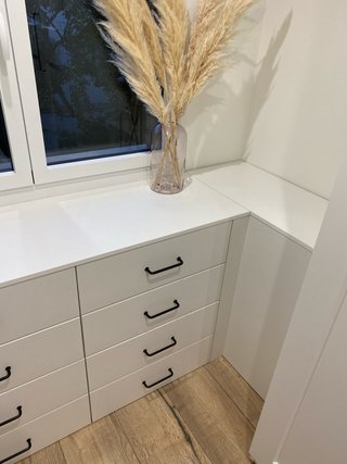 Mueble vestidor de madera