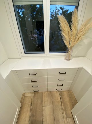 Mueble vestidor de madera