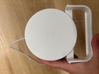 Cargador inalámbrico Belkin con altavoz integrado