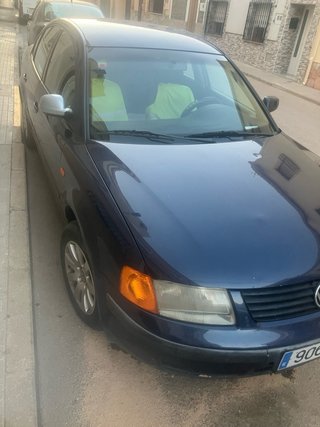 Volkswagen Passat 1998