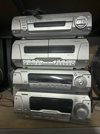 Equipo de música Technics 5 CD, Doble Cassette
