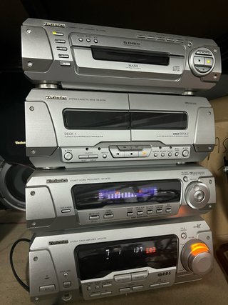 Equipo de música Technics 5 CD, Doble Cassette