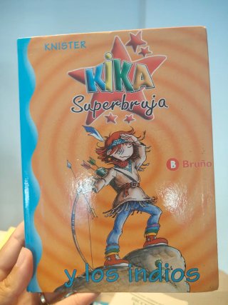 Kika Superbruja y los indios