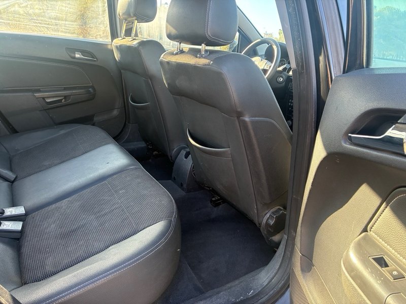 Opel Astra SEDAN 1.7 CDTi Edition 2011, foto 18