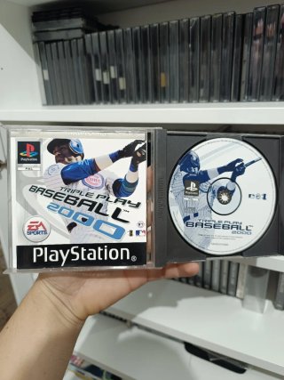 Triple Play Baseball 2000 PS1