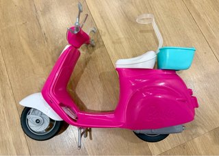 Vespa Barbie Rosa Juguete
