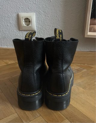 Botas Dr. Martens negras con cremallera