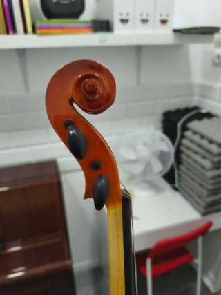 Violín Yamaha 4/4 con estuche y arco