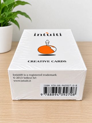 Carte creative Intuiti mai aperti