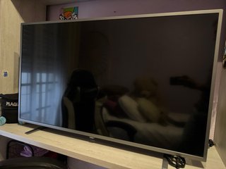 Smart TV Philips 50" 4K Ultra HD.