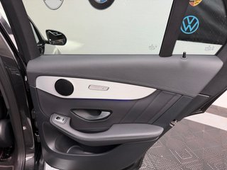 Mercedes GLC Coupé 2022 300e 320cv AMG LINE 4MATIC