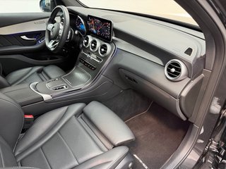 Mercedes GLC Coupé 2022 300e 320cv AMG LINE 4MATIC