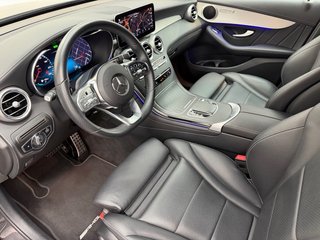 Mercedes GLC Coupé 2022 300e 320cv AMG LINE 4MATIC