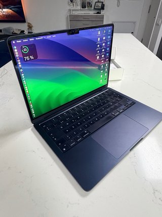 MacBook Air M2 13.6 8GB 512GB Azul Medianoche