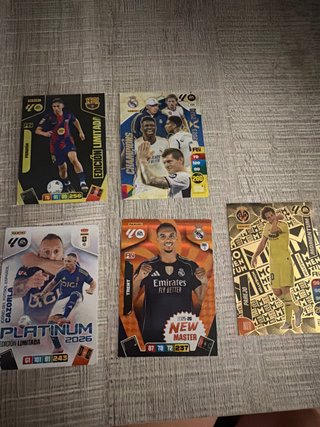 Cromos de fútbol Panini 2023-2026