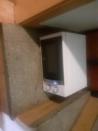 Horno microondas blanco
