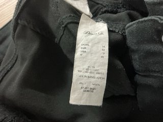 Pantalón elástico negro T.42