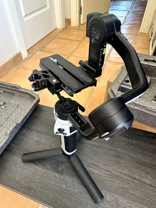 Gimbal Zhiyun WEEBILL 3E con estuche