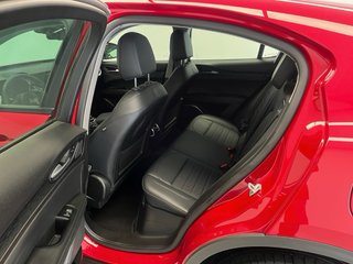 Alfa Romeo Stelvio 2023
