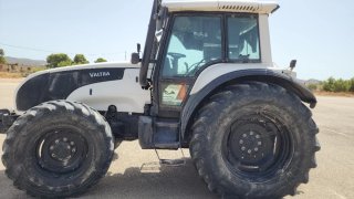 Tractor