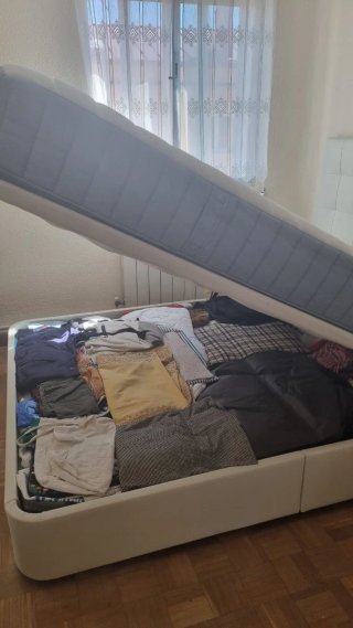 Dormitorio completo blanco de ikea