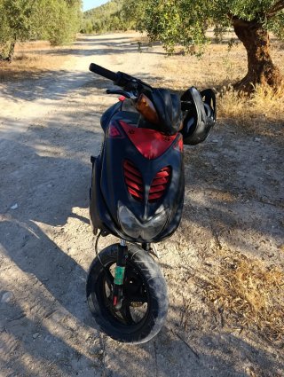 Yamaha Aerox YQ50 Yasuni