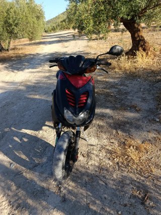 Yamaha Aerox YQ50 Yasuni