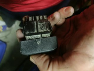 Botón Cierre Centralizado Renault Clio 1