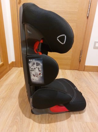 Silla de coche Takata negra