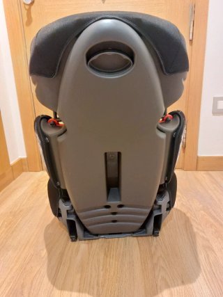 Silla de coche Takata negra