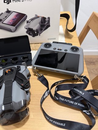 Dron DJI Mini 5 Pro pack combo