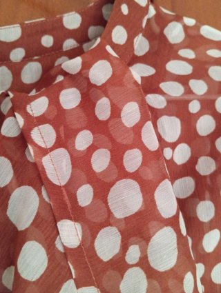 Vestido de verano con lunares