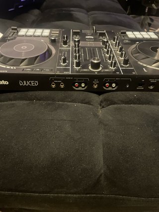 Controladora DJ Hercules Impulse 500