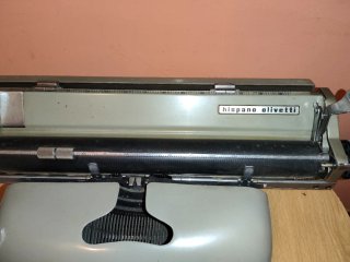 Máquina Escribir Hispano Olivetti Lexicon 80