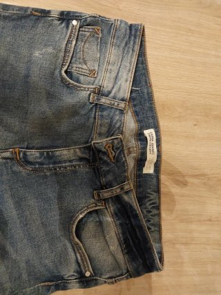 Pantalón vaquero mujer con adornos