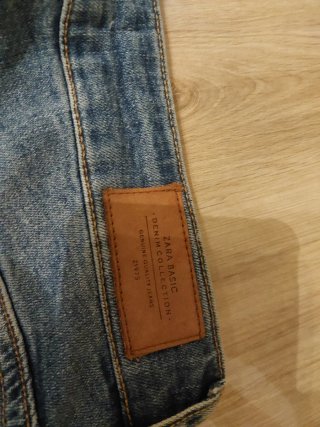 Pantalón vaquero mujer con adornos