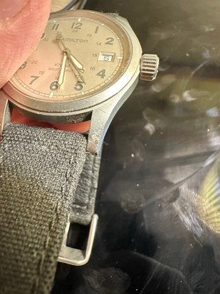 Hamilton Khaki Field Quartz 38mm - Hecho en Suiza
