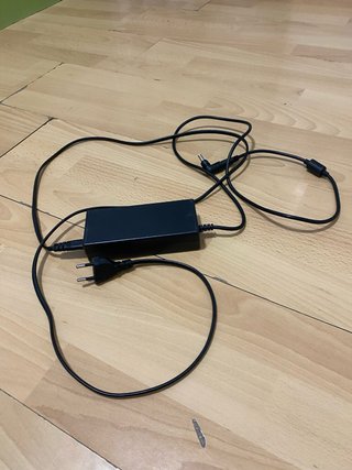 Cargador portátil negro