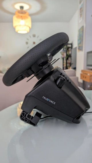 Volante Logitech G923 + Shifter PS5/PS4/PC