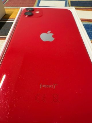 iPhone 11 128GB Product RED