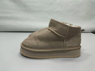 Botín UGG Beige Talla 40