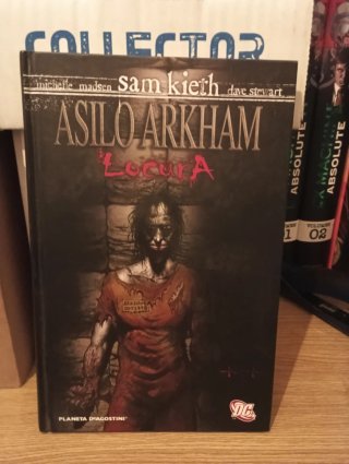 BATMAN ASILO ARKHAM LOCURA