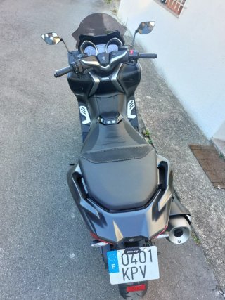 Yamaha T-max 530 Negra