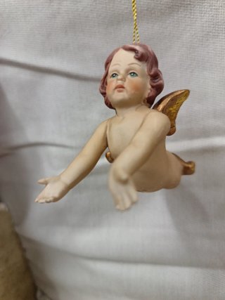 Pareja de angelitos decorativos
