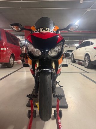 Honda CBR 1000RR Fireblade c-abs Repsol