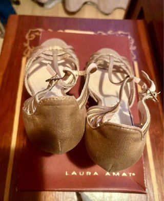 Tacones Laura Amat Piel Dorados