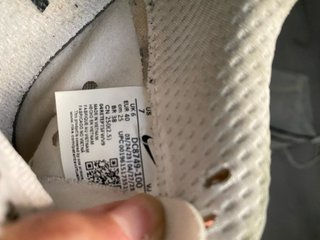 Zapatillas Clavos Atletismo Nike Blancas, talla 49