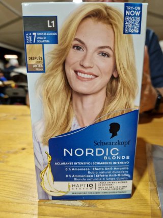 Schwarzkopf Nordic Blonde L1 Schiarente