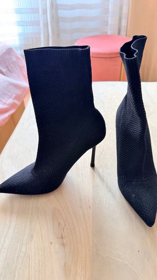 Botines de tacón negros