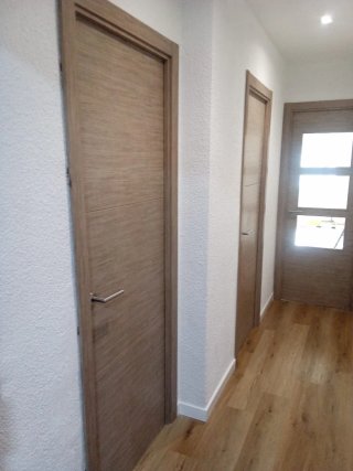 Montaje de puertas y tapetas